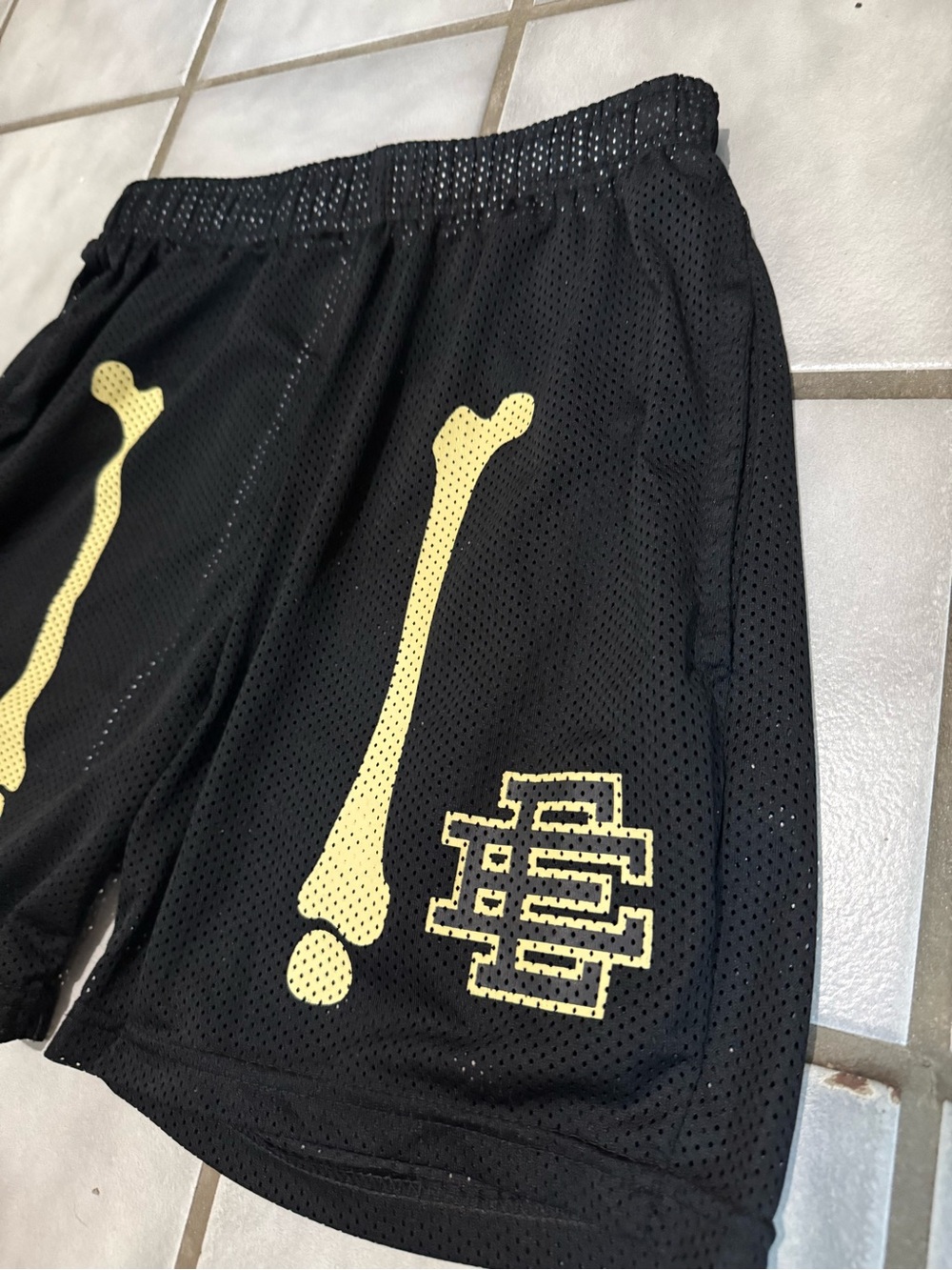 Eric Emanuel EE Basic Short 'Black Bones' Mesh Basketball Shorts (M) like new - Picture 2 of 8